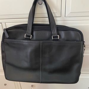 COPY - EUC COACH breifcase. Black leather